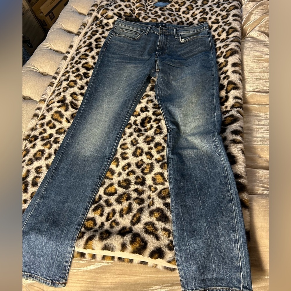 Joes jeans . Kenetic. Skinny mens jeans . Size 32